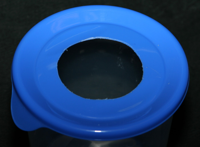 крышка с дыркой